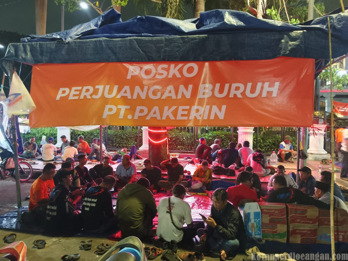 Kunjungi Posko Perjuangan PT Pakerin, PC SPL FSPMI Surabaya Berikan Bantuan dan Dukungan
