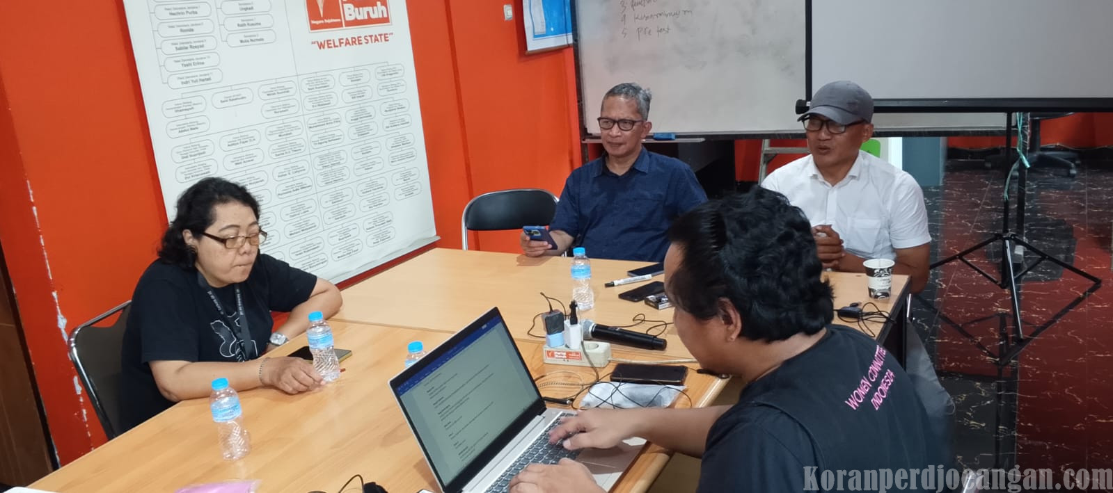 Sekjen KSPI Dorong Keterlibatan Perempuan dan Pekerja Muda dalam Pengembangan Modul Pelatihan