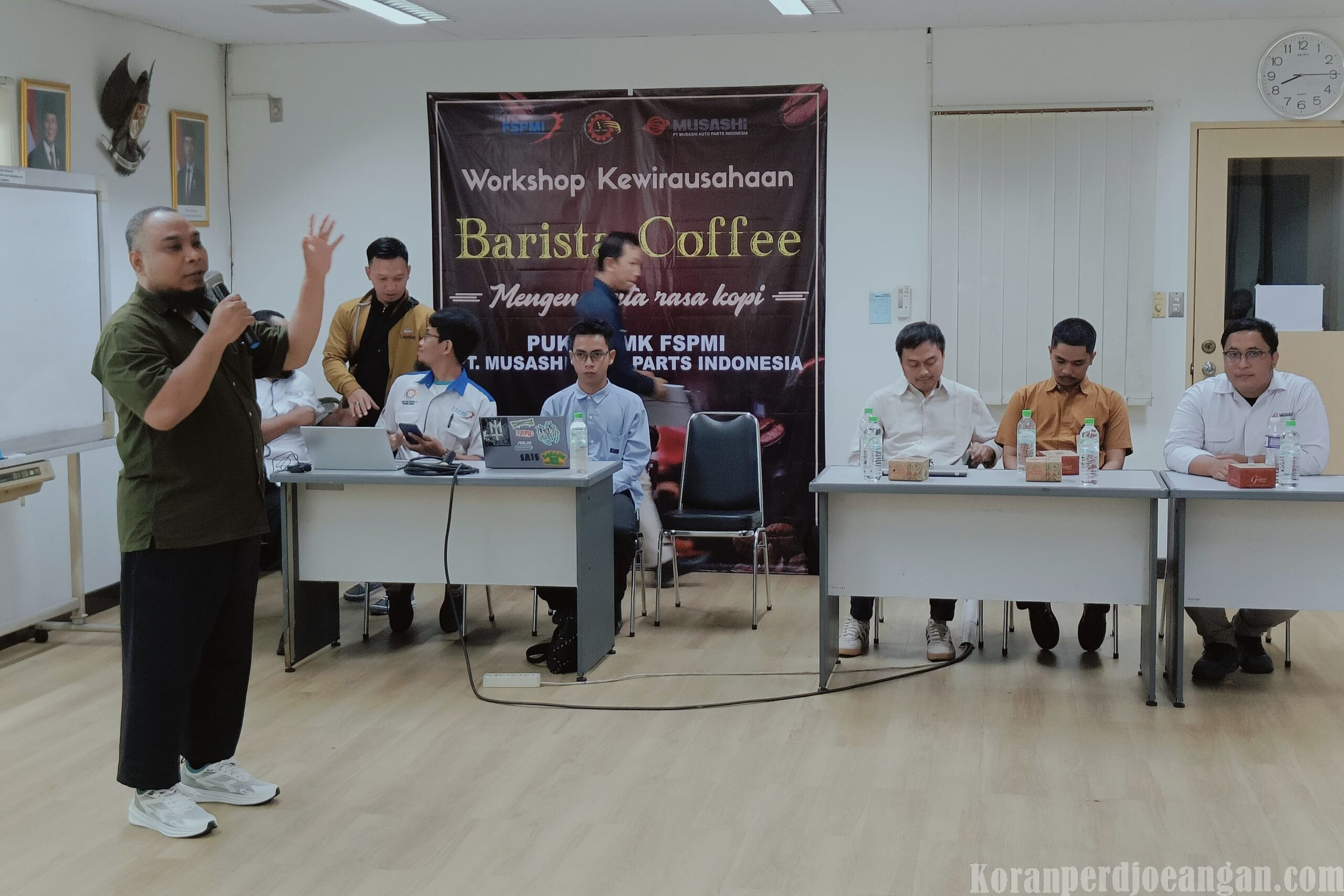Serikat Pekerja FSPMI Musashi Gelar Workshop Kewirausahaan Barista Coffee