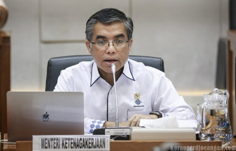 Ini Penjelasan Menaker Yassierli Prihal Naik atau Tidak, Upah 2026