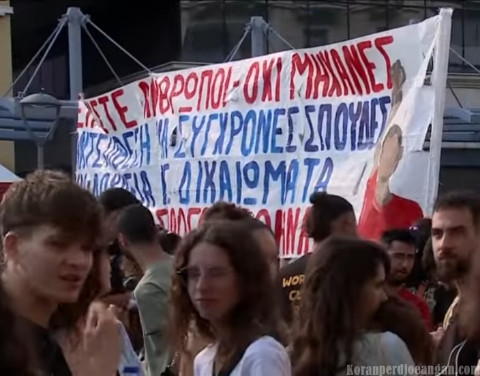 Buruh di Yunani Lumpuhkan Transportasi Umum, Memprotes Rencana Pemerintah untuk Jam Kerja 13 Jam