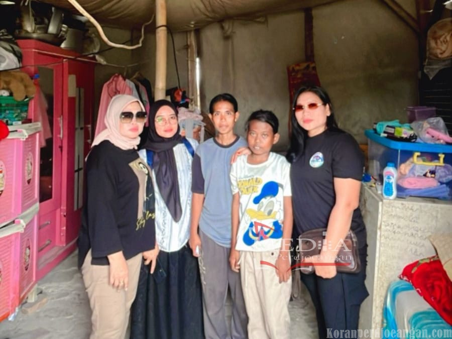 Tim Lena Geboy Gandeng Jamkeswatch Kunjungi Penderita Sakit Jantung dan Paru