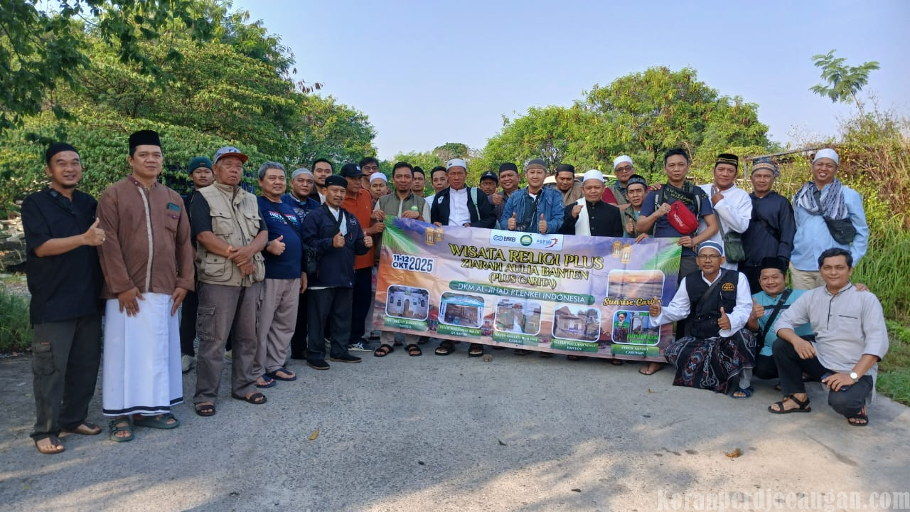 DKM Al Jihad PT. Enkei Indonesia Adakan Wisata Religi ke Banten