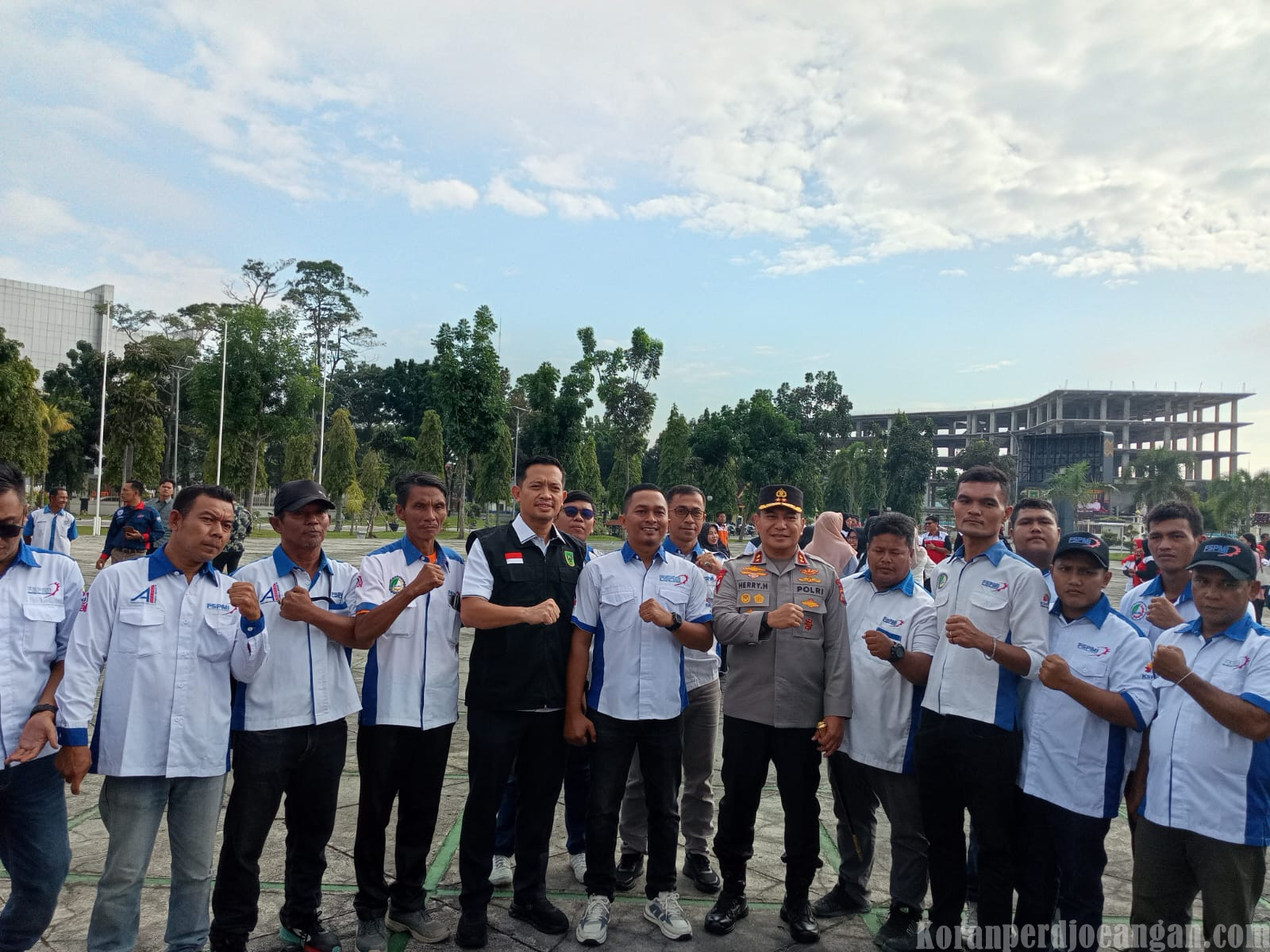 Gubernur Riau Resmikan Satgas PHK: Gagasan FSPMI, Dukungan Intelkam Polda Riau