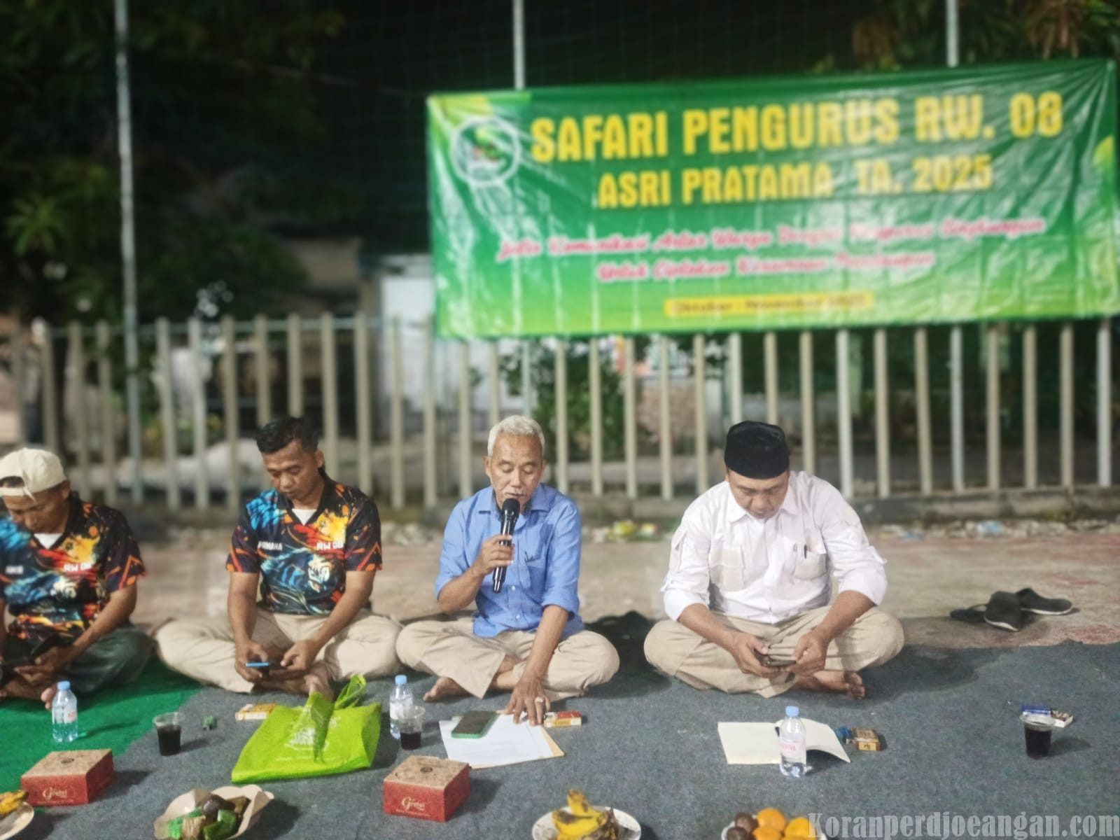 Safari Pengurus RW 08 Asri Pratama Ingatkan Bahaya Narkoba Bagi Generasi Muda
