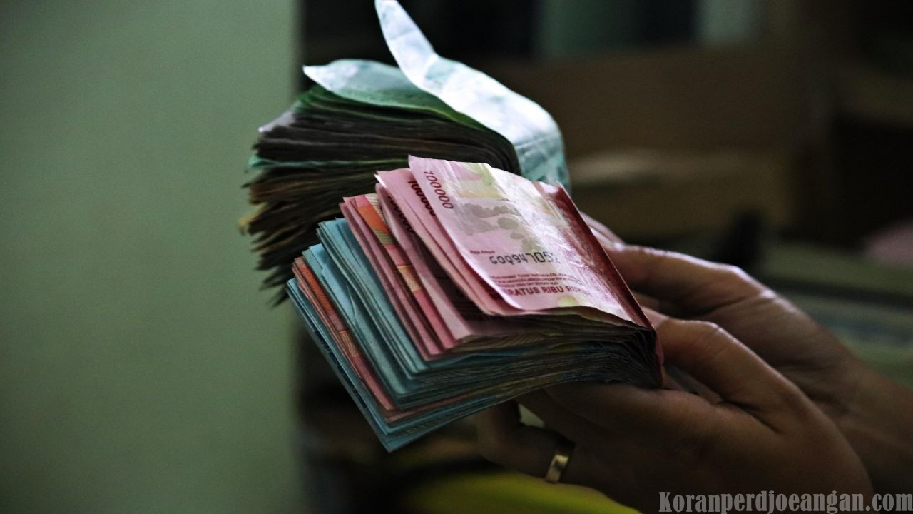 Akhir Pelarian Upah Minimum 2026: Di Tangan Pengusaha atau Pemerintah yang Adil?