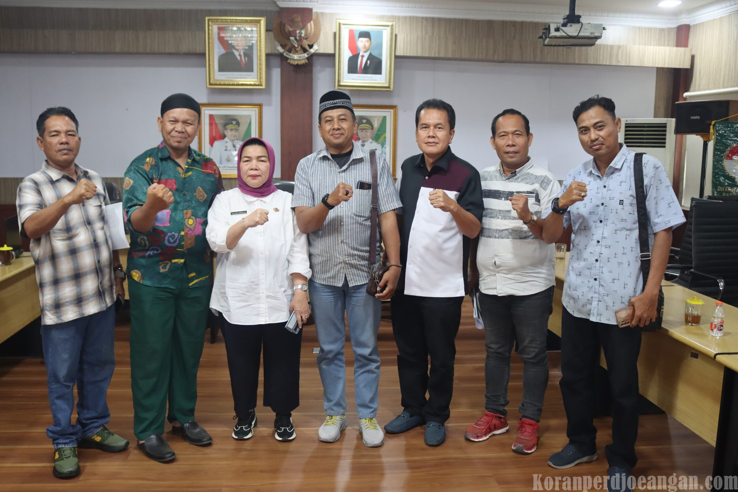 Dukung Gubsu Bobby Hapus Pungli, Kadisnaker Sumut Yuliani Siregar Gelar Rapat Bersama SP/SB, Kadin dan Apindo