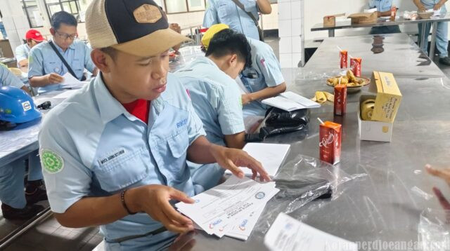 Panitia Musnik IX FSPMI PARIN Distribusikan Surat Panggilan Pencoblosan, Siapkan Doorprize Menarik