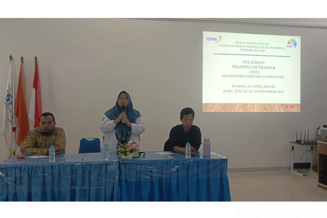 Training of Trainer (ToT) Pekerja Perempuan FSPMI