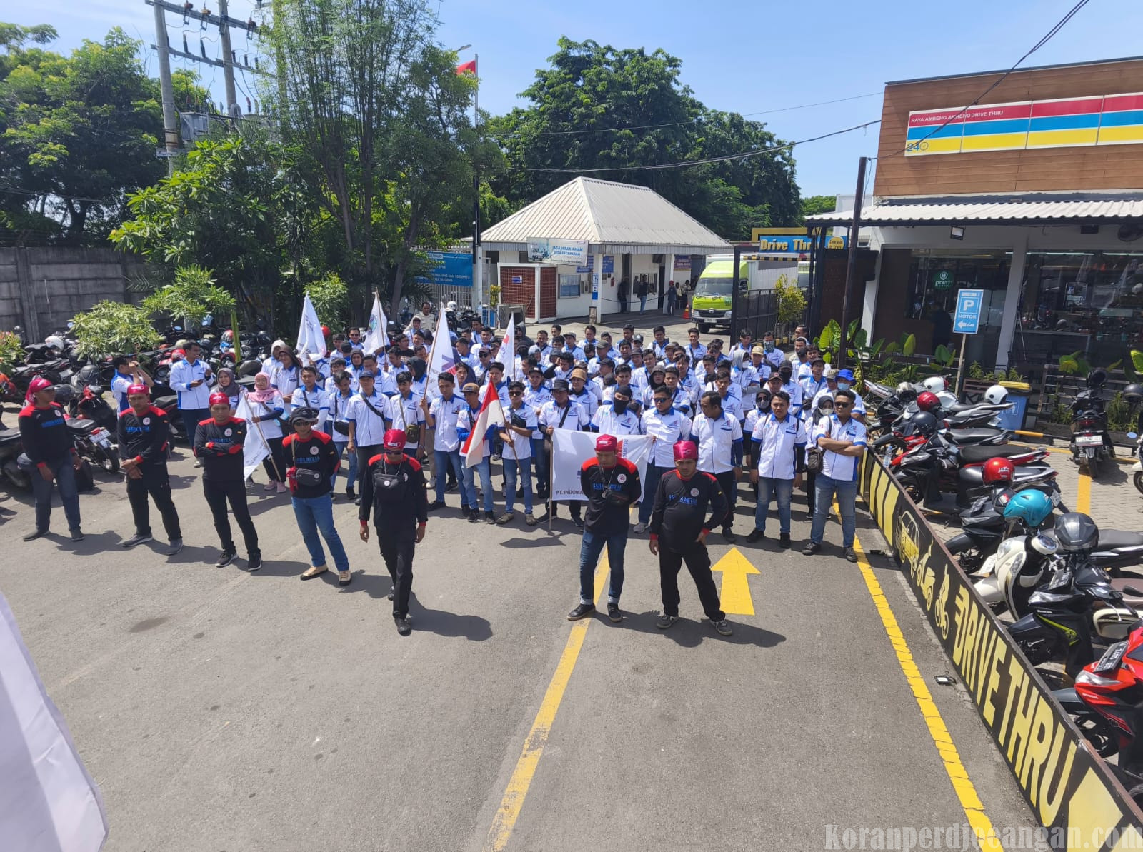 Buruh Indomarco Gresik, Tolak Keras Kenaikan Upah 85 Ribu Yang Dianggap Penghinaan