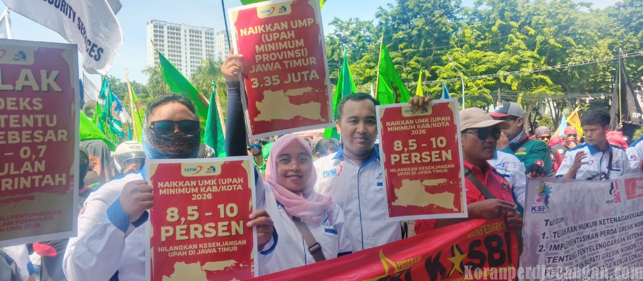 Presidium Sekber SP/SB Gresik Geruduk Kantor Bupati, Hal Ini yang Mereka Suarakan