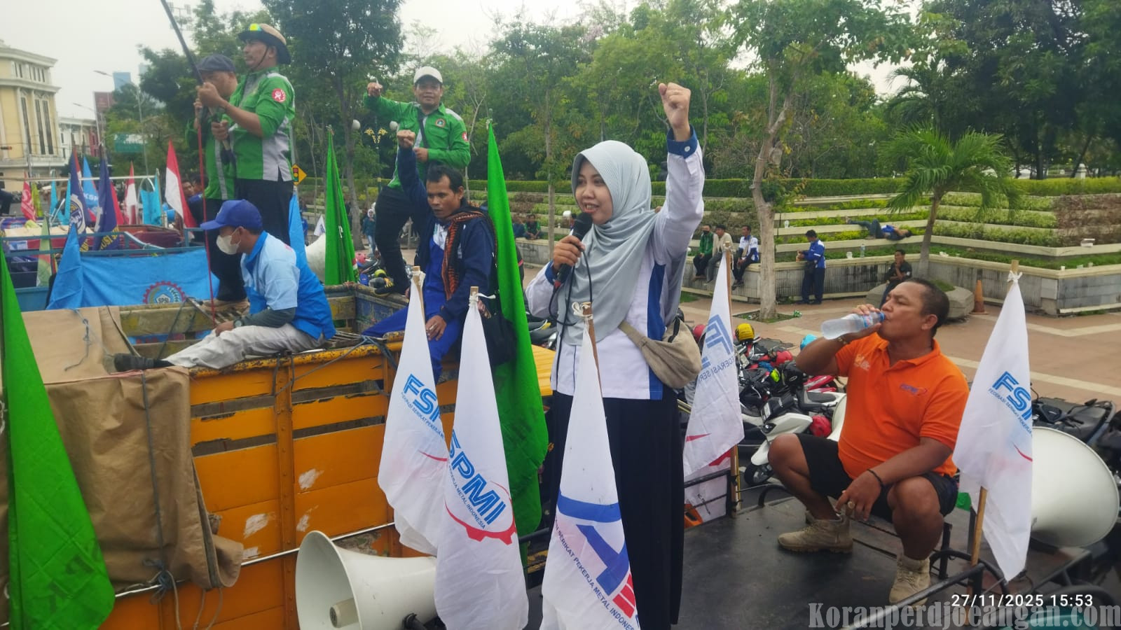 Lia Mayangsari Suarakan Tuntutan Upah Layak 2026 untuk Buruh Lumajang