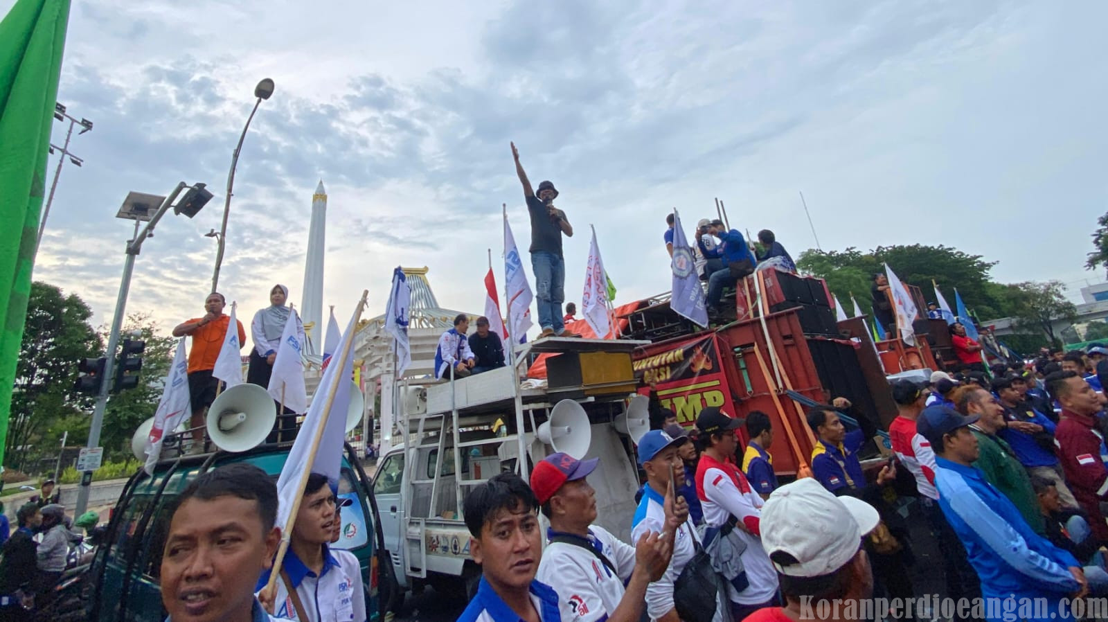Doni Ariyanto: Kami Kecewa pada Gubernur Jatim, Kami akan Melawan dengan Keras