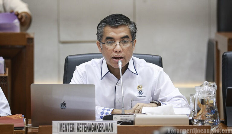 Mengapa Kemenaker Masih Menunda Keputusan Upah Minimum 2026