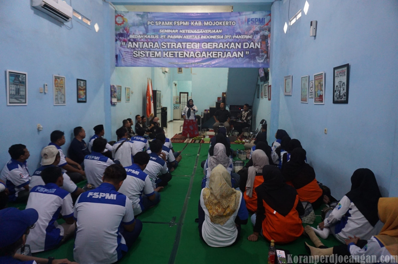 Seminar Ketenagakerjaan PC SPAMK FSPMI Mojokerto: Bedah Kasus PT Pabrik Kertas Indonesia