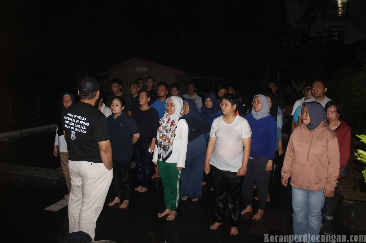 Diksar 9 SPDT FSPMI PT TRANSPORTASI JAKARTA, Melatih Mental Dan Ketaatan Anggota