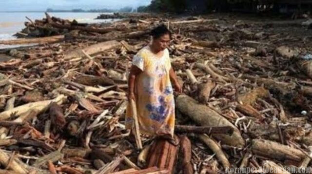 Bencana Banjir Bandang, Dampak dari Sembako Murahan dan Uang Receh Saat Pemilu.