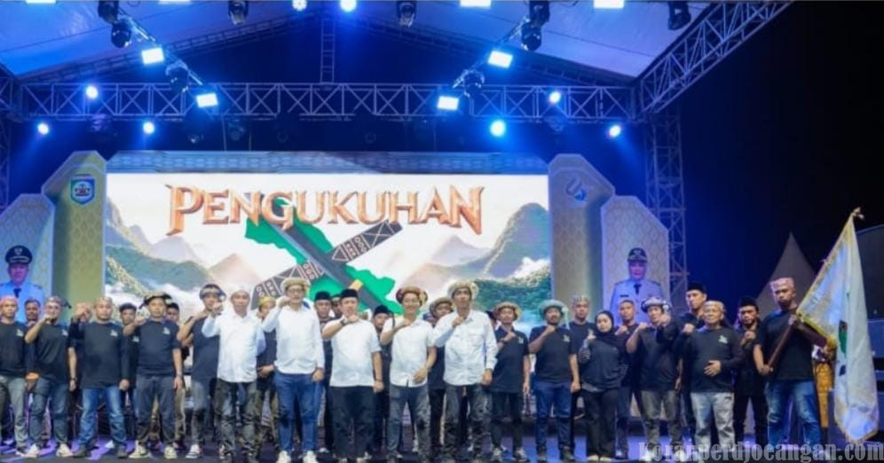 Bupati Morowali Kukuhkan Laskar To Boengkoe, Gerakan Sosial-Kultural Berbasis Nilai Adat dan Persatuan