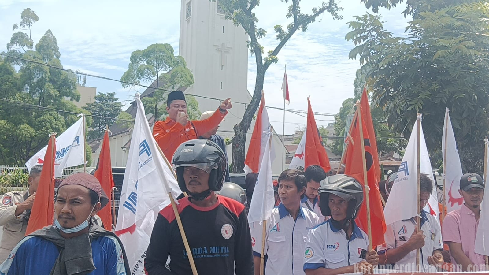 Ralat Apresiasi, Partai Buruh Tolak Kenaikan UMP 7,9 %, Dan Kenaikan UMK Jangan Gunakan Alpha 0,5 Tapi 0,9, Buruh Akan Gelar Demo