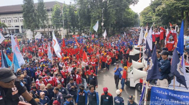 DPW FSPMI Jawa Barat : Ada Dugaan Disnaker Jawa Barat Permainkan Upah Buruh