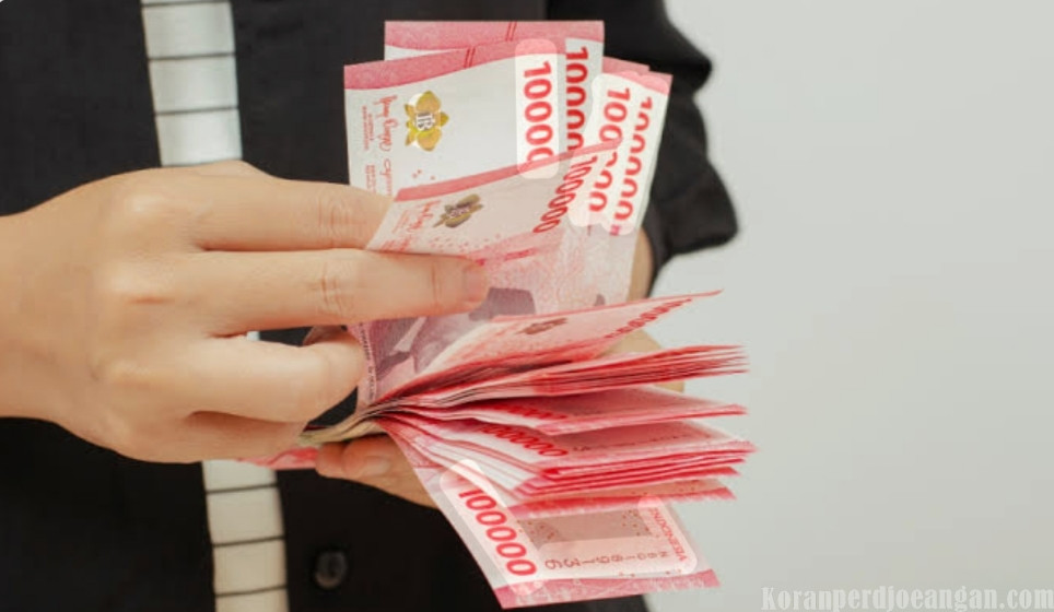 Balada Upah Buruh : Sebuah Perjuangan Tak Berujung