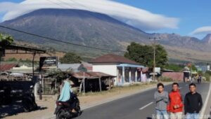 Jelang Nataru 2025/2026, Ini Daftar 5 Gunung Ditutup Sementara