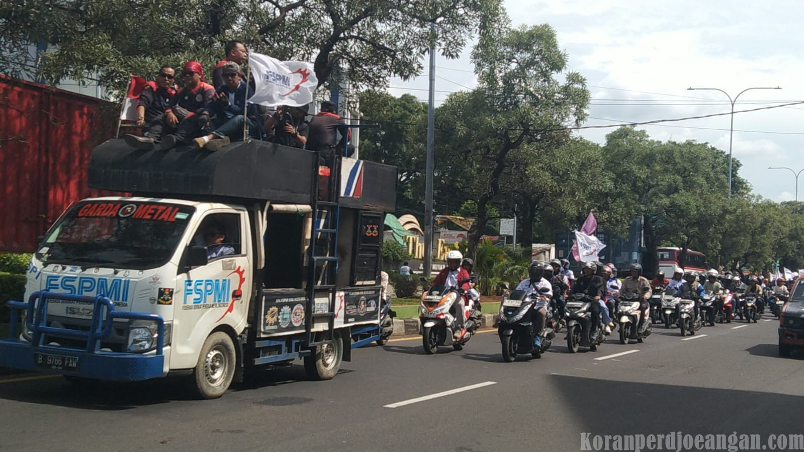 Buruh Demo ke Istana Negara, Minta Presiden Prabowo Turun Tangan Soal UMSK Jawa Barat