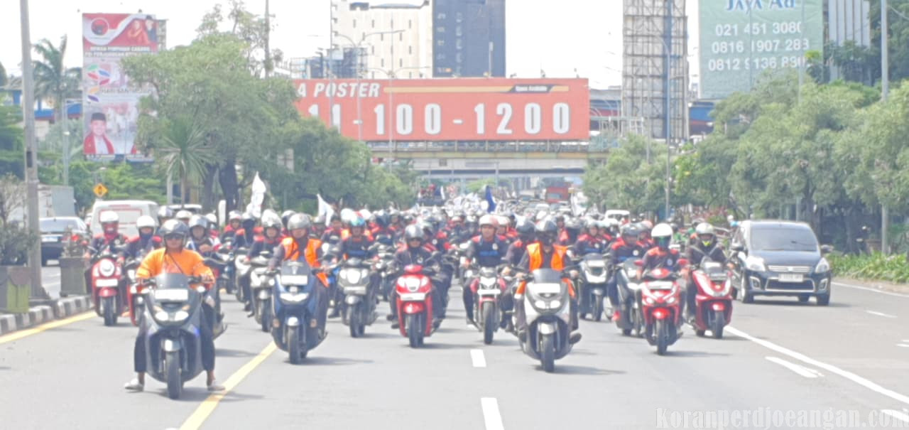 Ribuan Konvoi Motor Mulai Bergerak dari Bekasi Menuju Istana