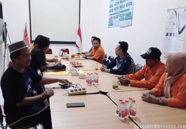 Bawaslu Karawang Lakukan Kunjungan, Exco Partai Buruh Tegaskan Pentingnya Pengawasan dan Perlindungan Hak Politik Buruh