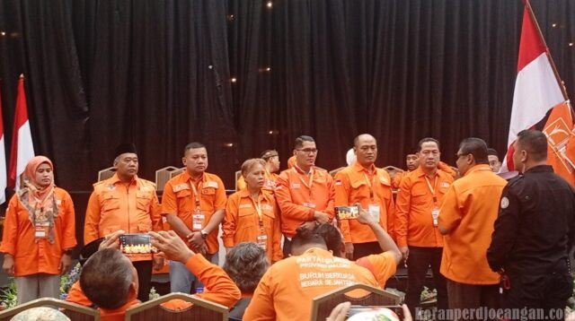 Said Iqbal Resmi Melantik Mahkamah Partai Buruh Periode 2026–2031 di Hari Terakhir Kongres V