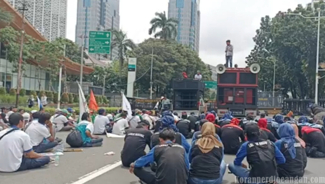 Buruh KSPI Datangi Istana, Tuntut Keadilan Upah dan Penyelesaian Kasus PAKERIN