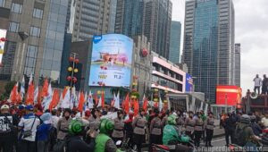 5 Hari Bertahan di Kemenkumham, Buruh Pakerin Bergerak ke LPS: Menagih Nasib 2500 Keluarga Pekerja