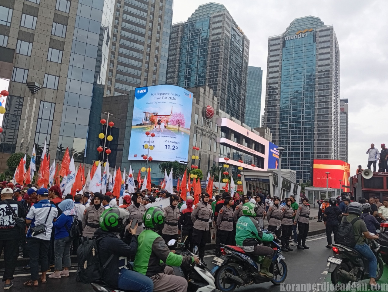 5 Hari Bertahan di Kemenkumham, Buruh Pakerin Bergerak ke LPS: Menagih Nasib 2500 Keluarga Pekerja