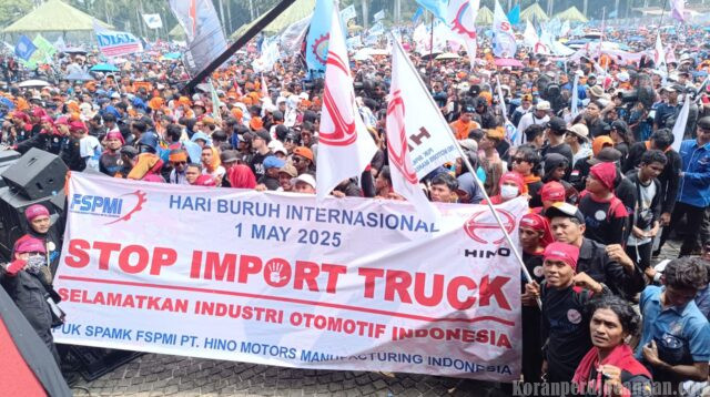 Industri Otomotif RI Terancam, import Truk Cina tak Sesuai Regulasi