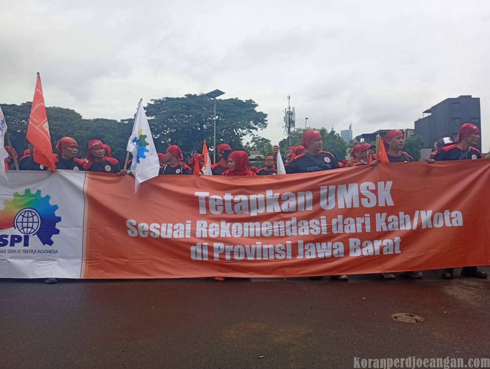 Buruh Jawa Barat dan Jakarta Akan Gelar Aksi Lanjutan ke Istana Negara