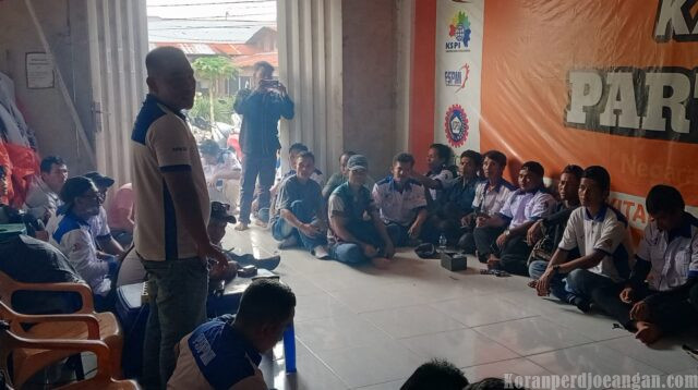 Pentingnya Buruh Berserikat, Memperkecil Ruang Eksploitasi Pekerja