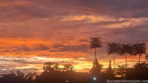 Puisi : Senjaku Tak Pernah Usai