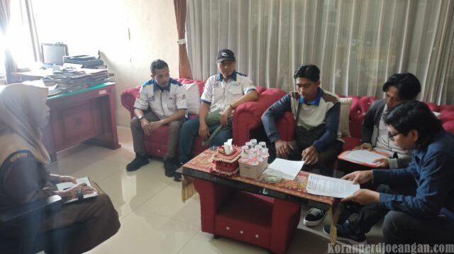 Tolak Penambahan Jam Operasional Sepihak, Serikat FSPMI Indomarco Audensi dengan Disperindag Sidoarjo