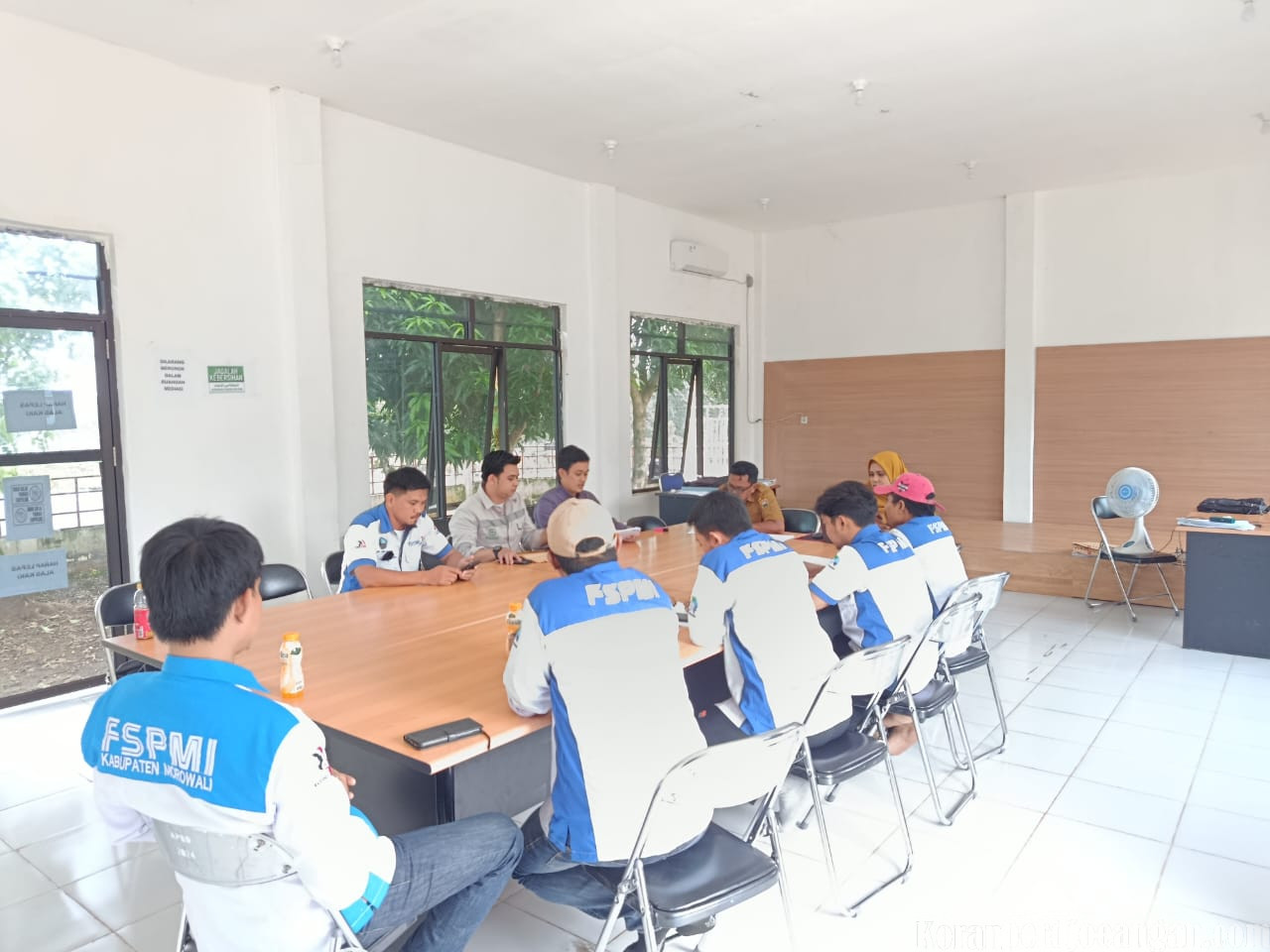 Pertemuan Tripartit di Kantor Disnaker Morowali, FSPMI Perjuangkan Hak-Hak Pekerja