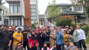 Refreshing Course Pengurus RW Perumahan Mega Regency Blok J : Sehat Kuat dan Luar Biasa