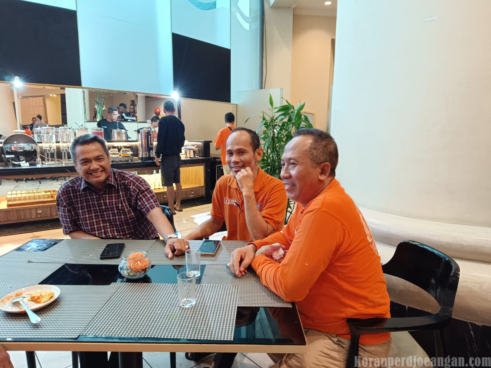 Aktivis Serikat FSPMI di Kongres V Partai Buruh