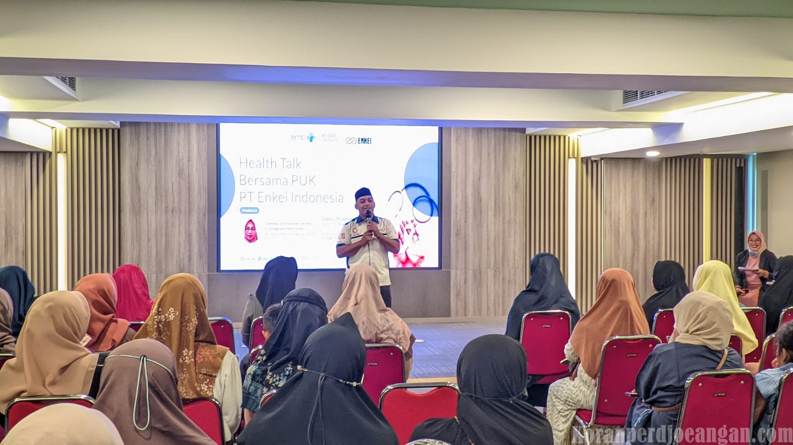 Adakan Kegiatan Seminar Kesehatan, PUK FSPMI PT. Enkei Indonesia Daftarkan Banyak Istri Karyawan Jadi Peserta