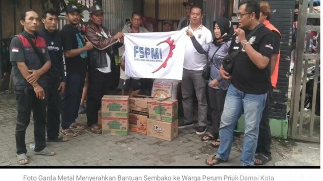 Garda Metal Tangerang Raya Salurkan Bantuan untuk Warga Terdampak Banjir di Perum Priuk Damai