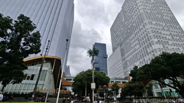 Buruh Mengadu : Gedung Mewah, Tapi Hak Dasar Kami Tak Dianggap