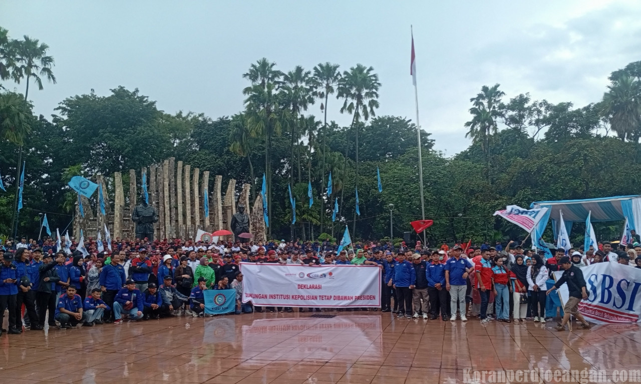 Apel Akbar Buruh di Tugu Proklamasi: Tiga Konfederasi Besar Deklarasikan Sikap Politik dan Konstitusional