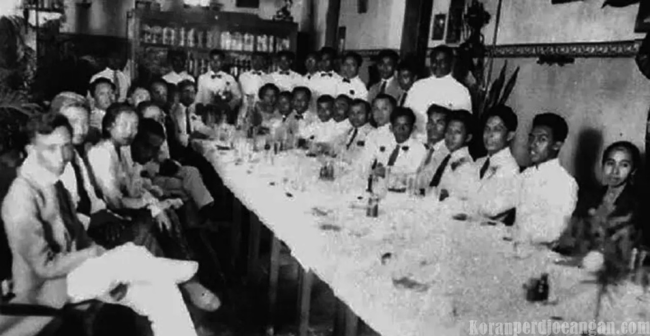 Perpecahan yang Hampir Menggagalkan Sejarah di Detik-Detik Kongres Saat Itu