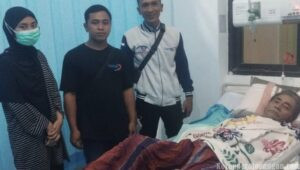 Relawan Jamkeswatch dan FSPMI Dampingi Warga Terkendala Biaya di RSUD Jombang