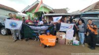 FSPMI Bandung Barat Salurkan Batuan untuk Korban Bencana Longsor Cisarua