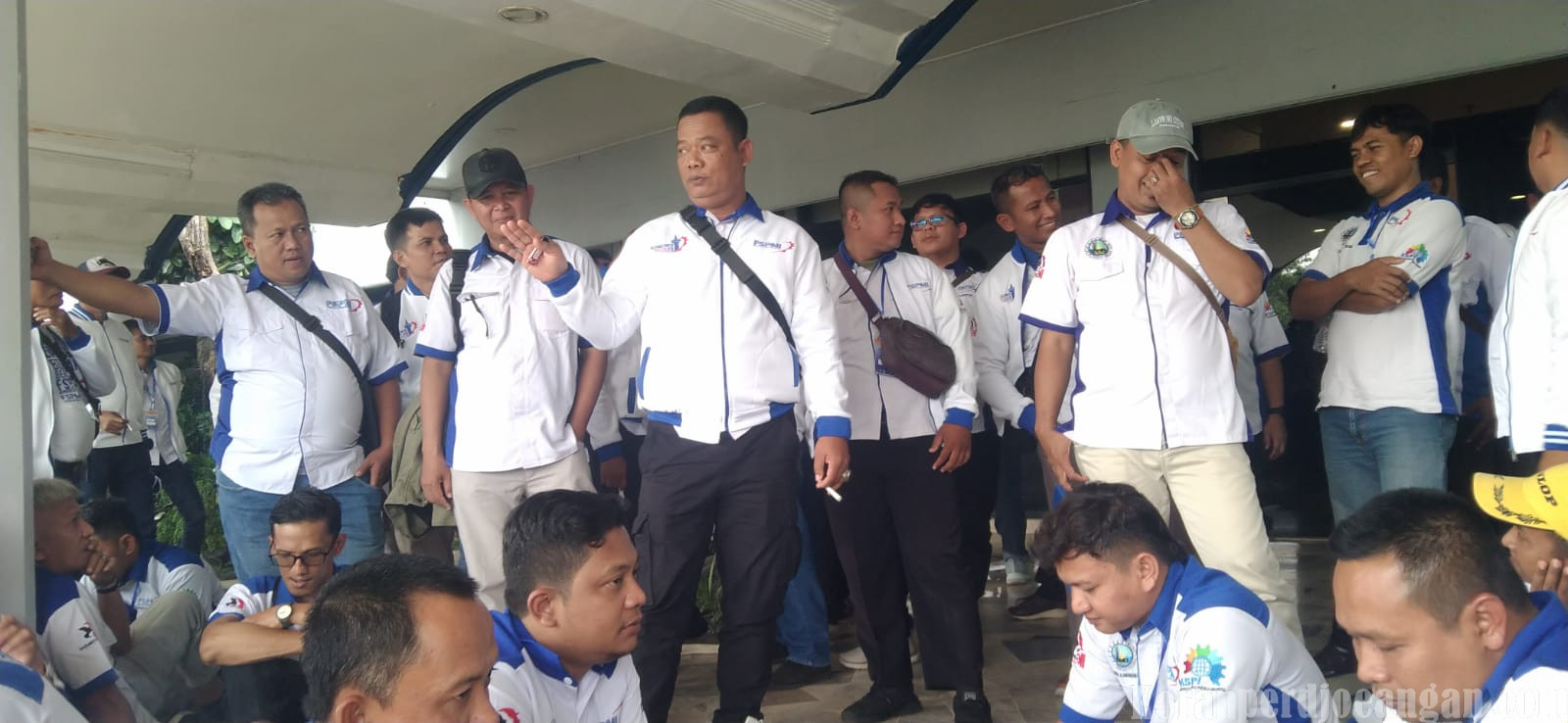 Ratusan Anggota SPL FSPMI Hadiri Kongres dan Munas VII
