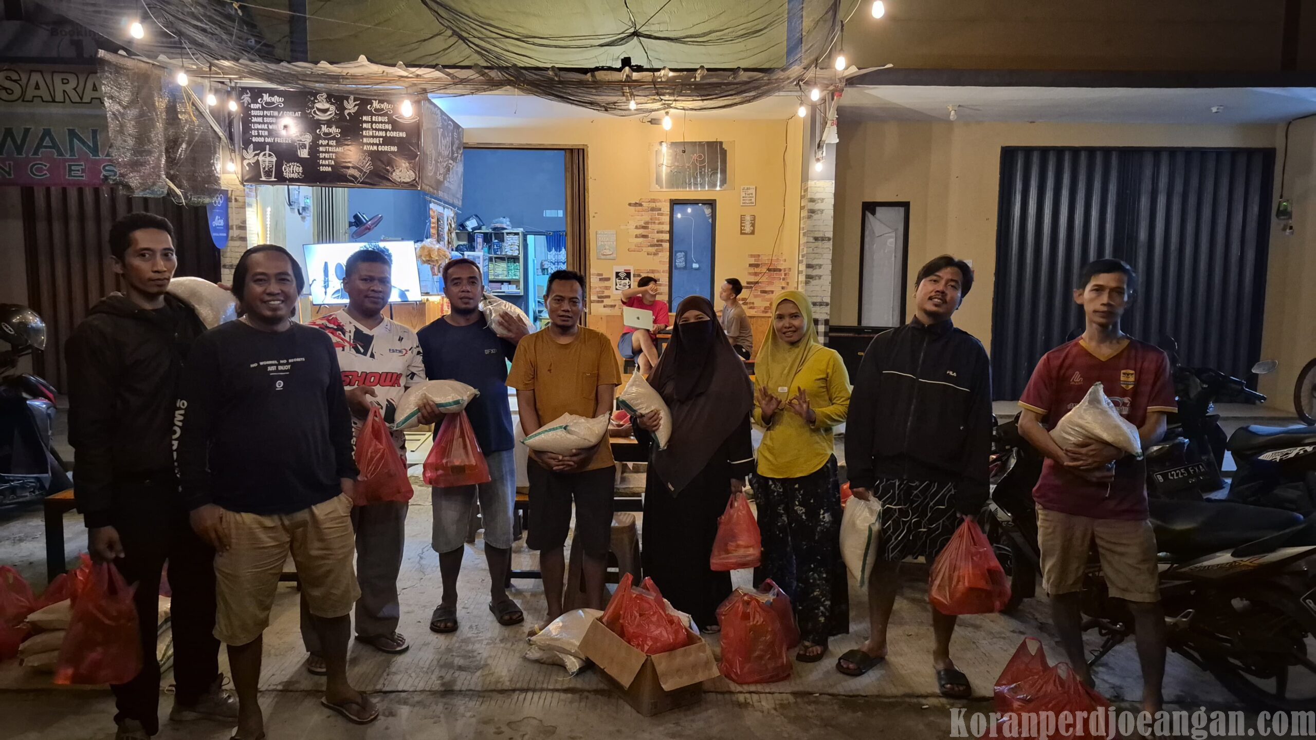 Tim Tagana FSPMI Bekasi Kembali Salurkan Bantuan untuk Warga Terdampak Banjir